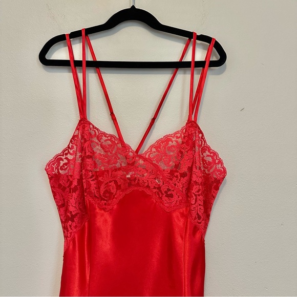 Vintage Victoria’s Secret Red Satin Lace Slip Dress Size Small Y2K Lingerie Mini - Picture 3 of 7